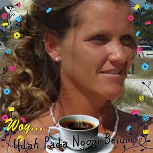 Meet your Posher, Teresa